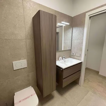 Aurora 公寓 莱尼亚戈